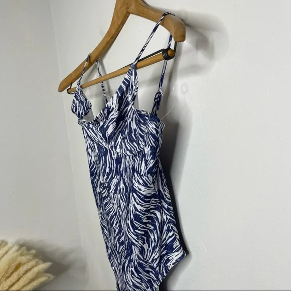 ONIA Chelsea One-Piece Swimsuit Size M One Pieces